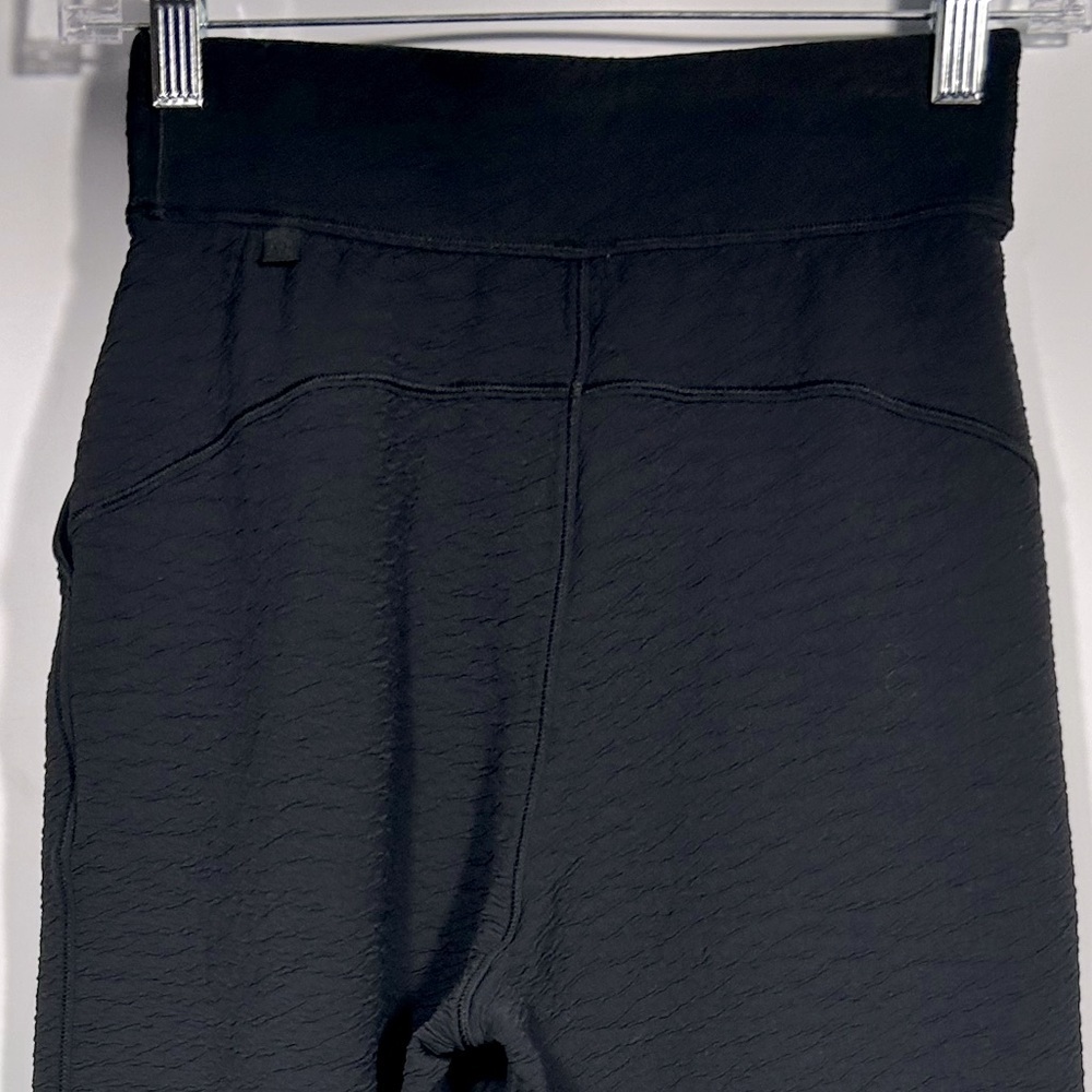 LULULEMON Can You Feel The Pleat Crop Moonwalk Size 4 - Picture 9 of 13